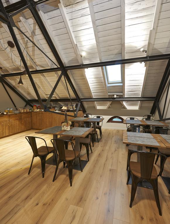 Hotel Parada Puigcerdà Екстериор снимка