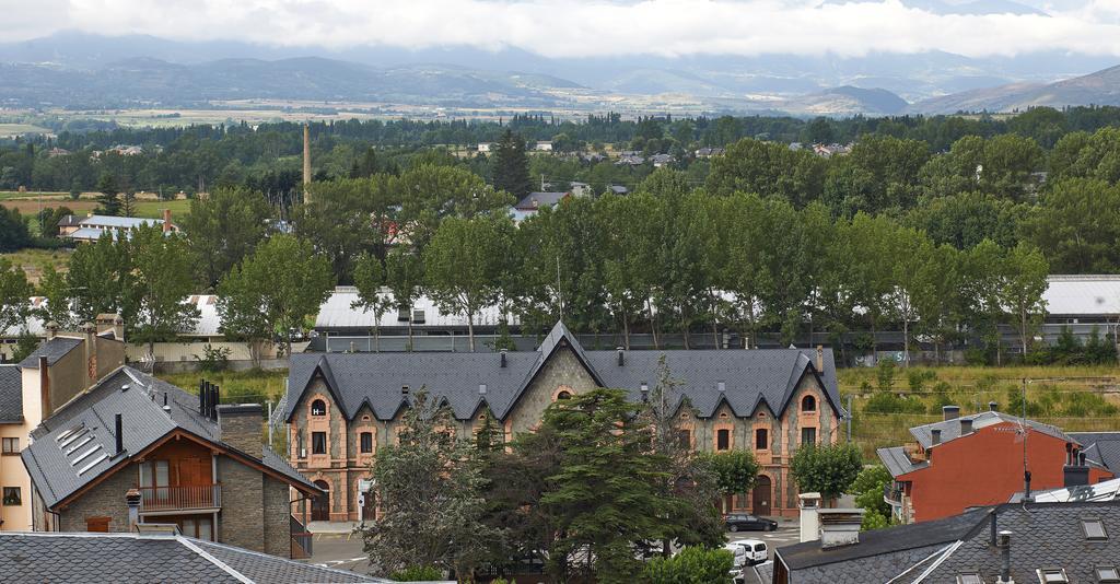 Hotel Parada Puigcerdà Екстериор снимка