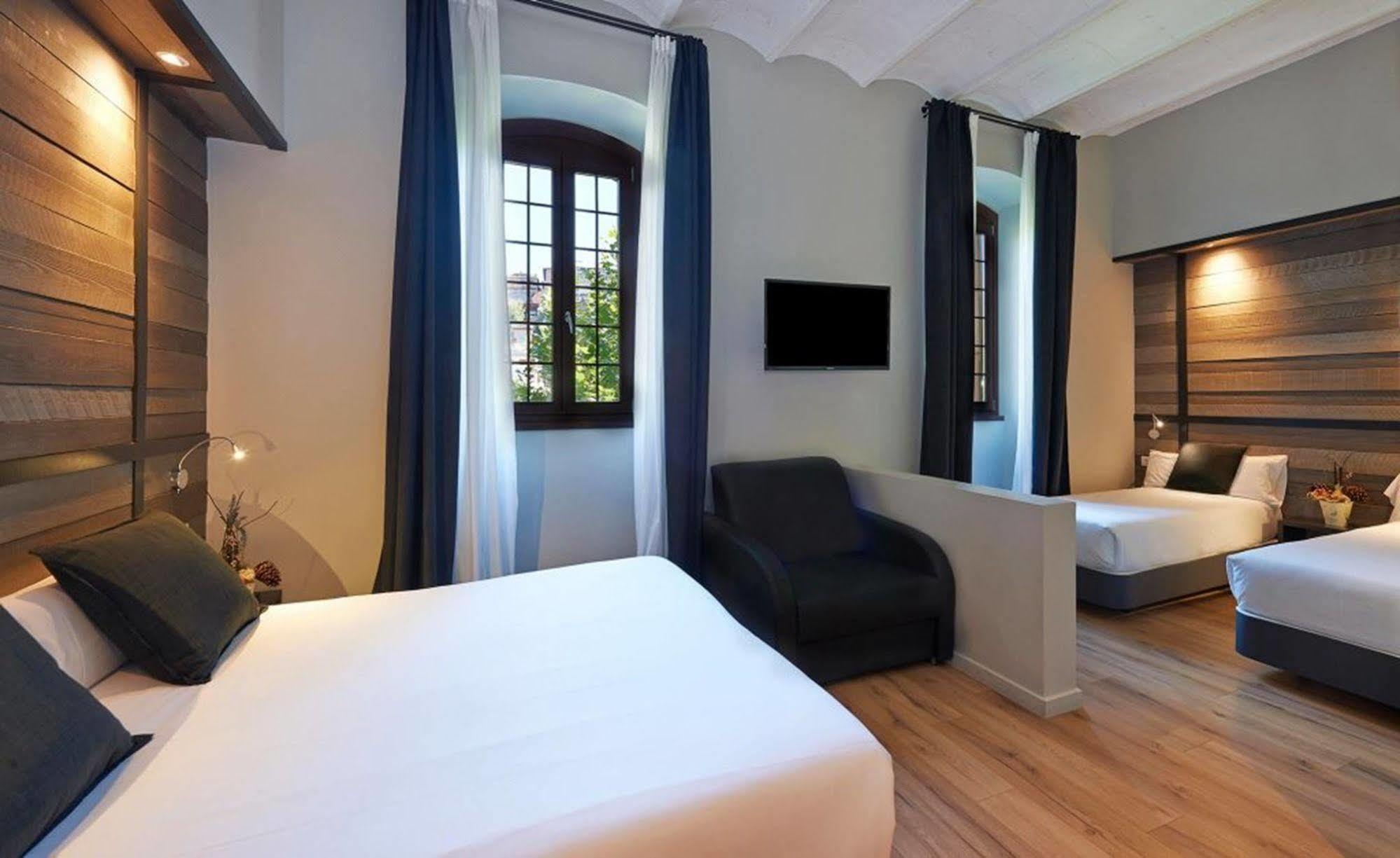 Hotel Parada Puigcerdà Екстериор снимка