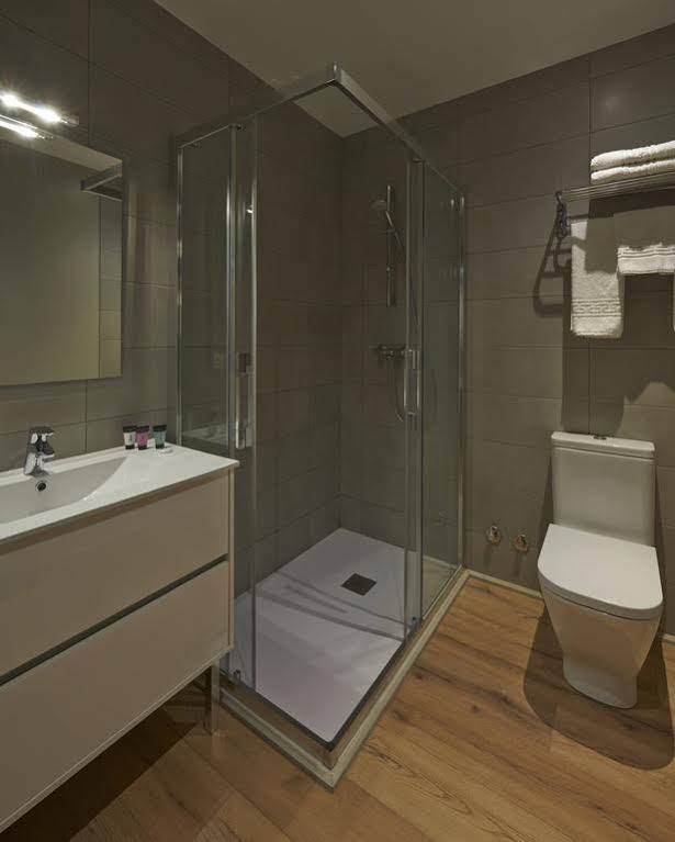 Hotel Parada Puigcerdà Екстериор снимка